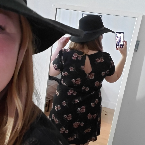 Shift dress - Picture 2 of 2